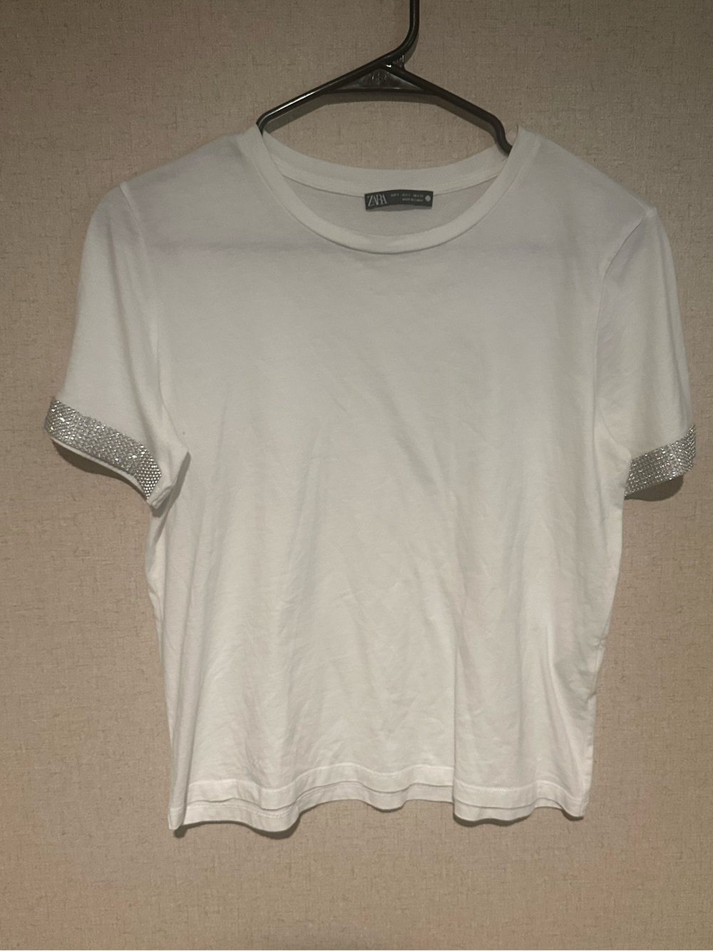 Zara Small White Cropped Tee with Embellished Sleeve Cuffs